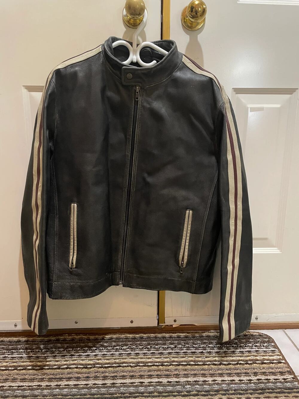 Daniers Black Leather Jacket – Men’s Large